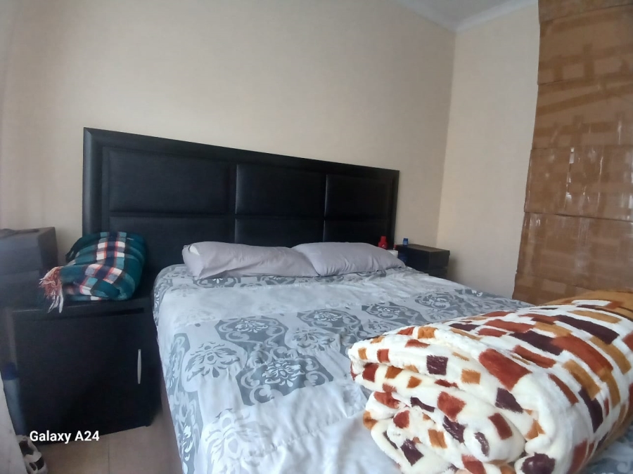 2 Bedroom Property for Sale in Graceland Eastern Cape